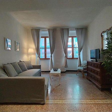 Апартаменти Rosanna House Вернацца Екстер'єр фото
